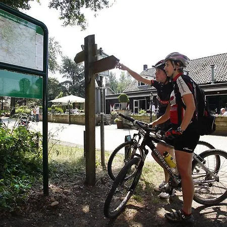 호텔 Restaurant 't Zwaantje