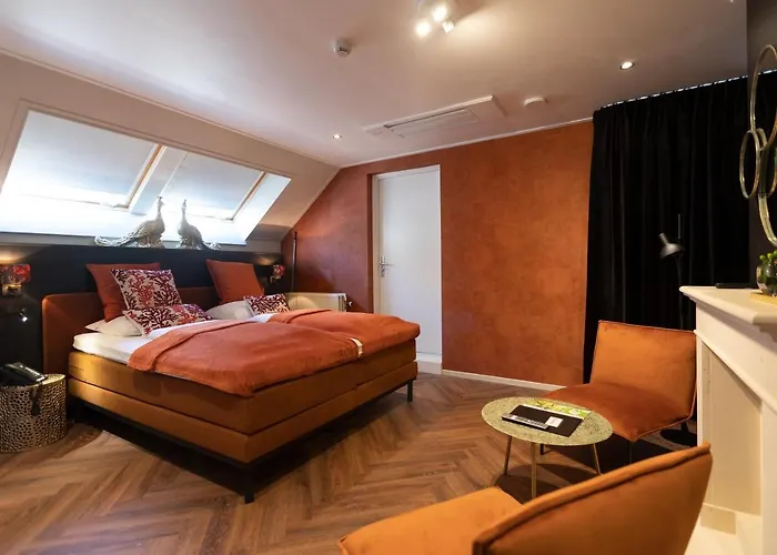 赫伯格小天鹅餐厅酒店 酒店 2*