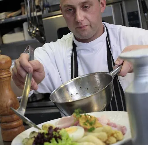 Restaurant 't Zwaantje 2* Mook