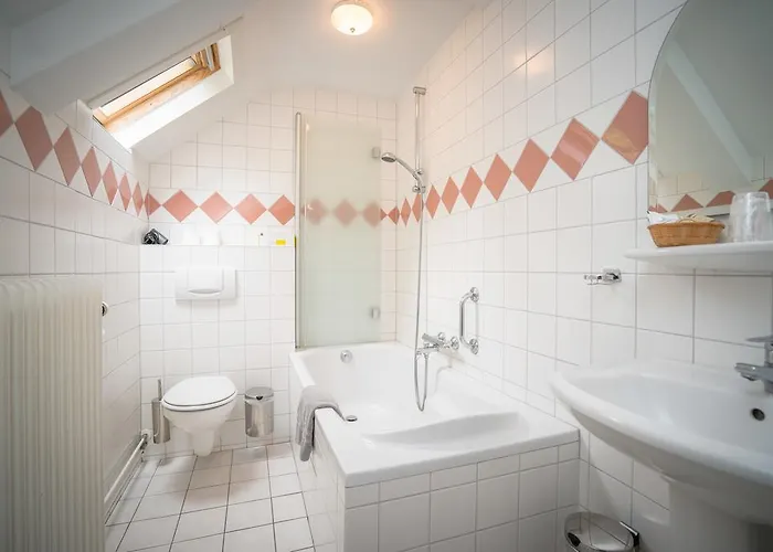 赫伯格小天鹅餐厅酒店 穆克