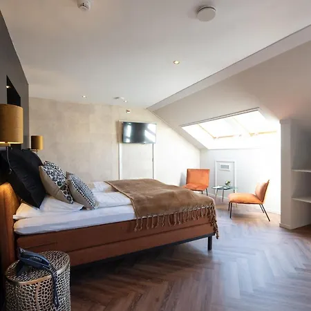 Restaurant 't Zwaantje Отель Mook