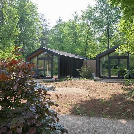 Отель Restaurant 't Zwaantje 2*